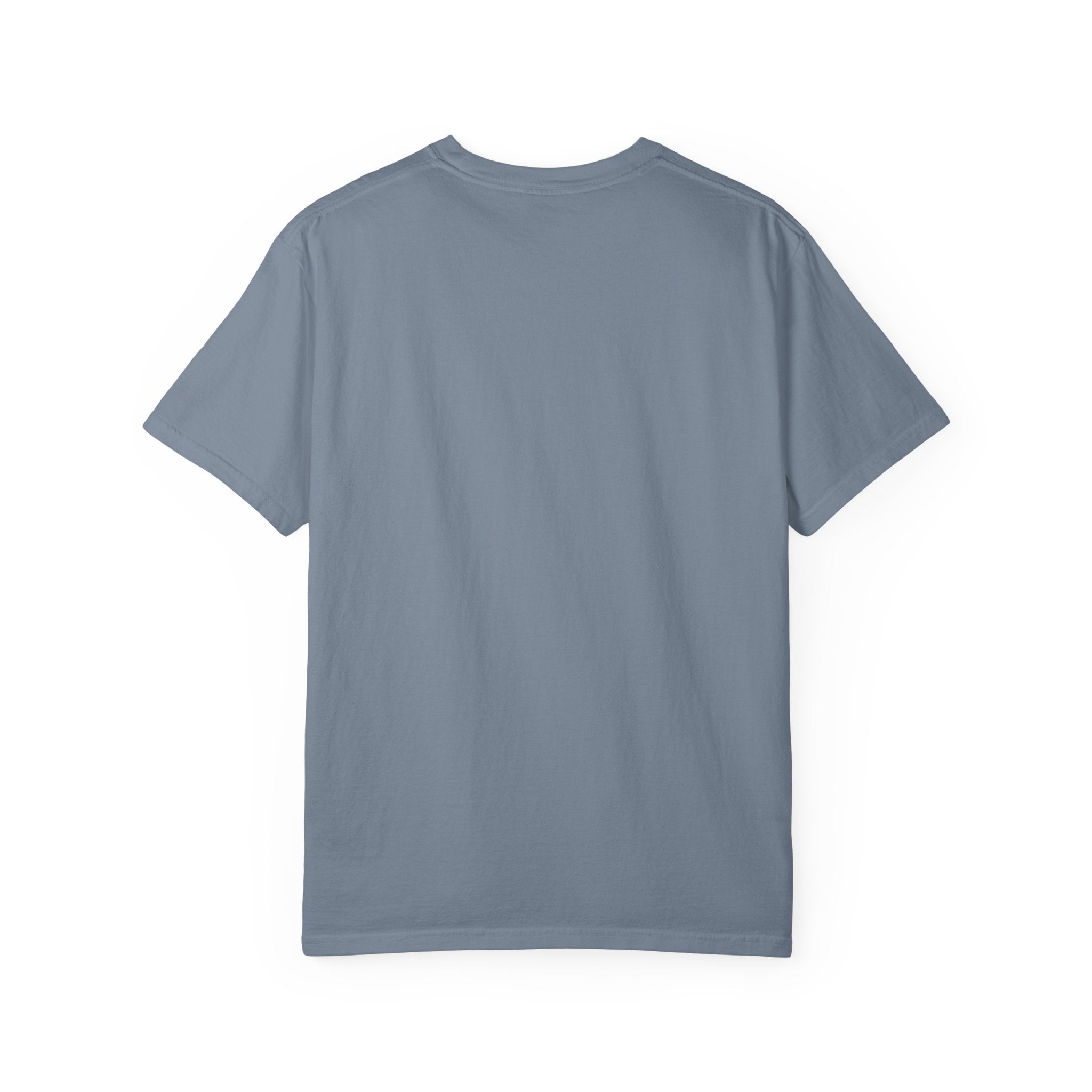 Wake and Lake Life Circle Crest Tee light color on a sunny lake day
White or sand-colored unisex lake t-shirt with circle crest logo
Light summer boating shirt with Wake and Lake branding
Breathable cotton lake life tee in light colorway
