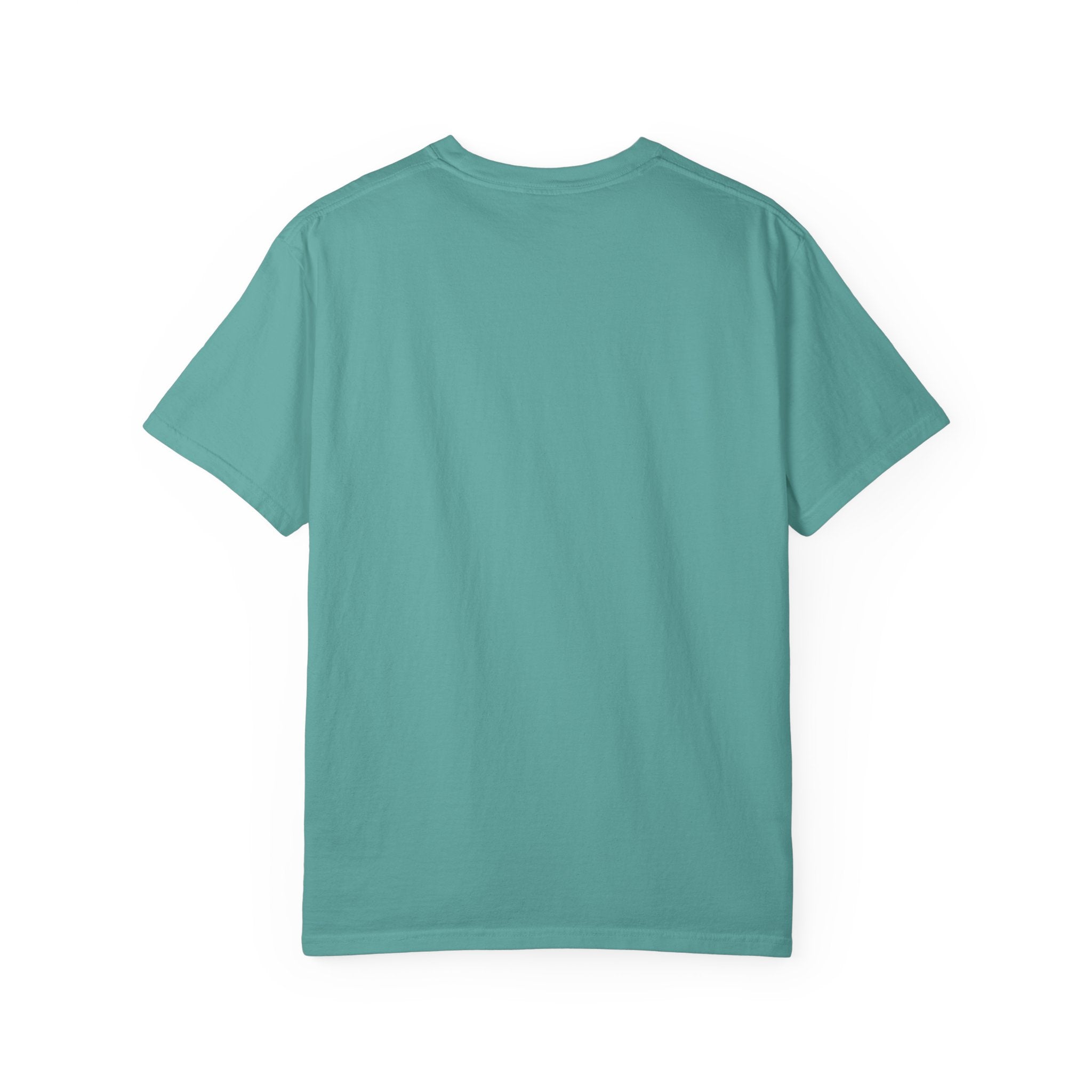 Wake and Lake Life Circle Crest Tee light color on a sunny lake day
White or sand-colored unisex lake t-shirt with circle crest logo
Light summer boating shirt with Wake and Lake branding
Breathable cotton lake life tee in light colorway
