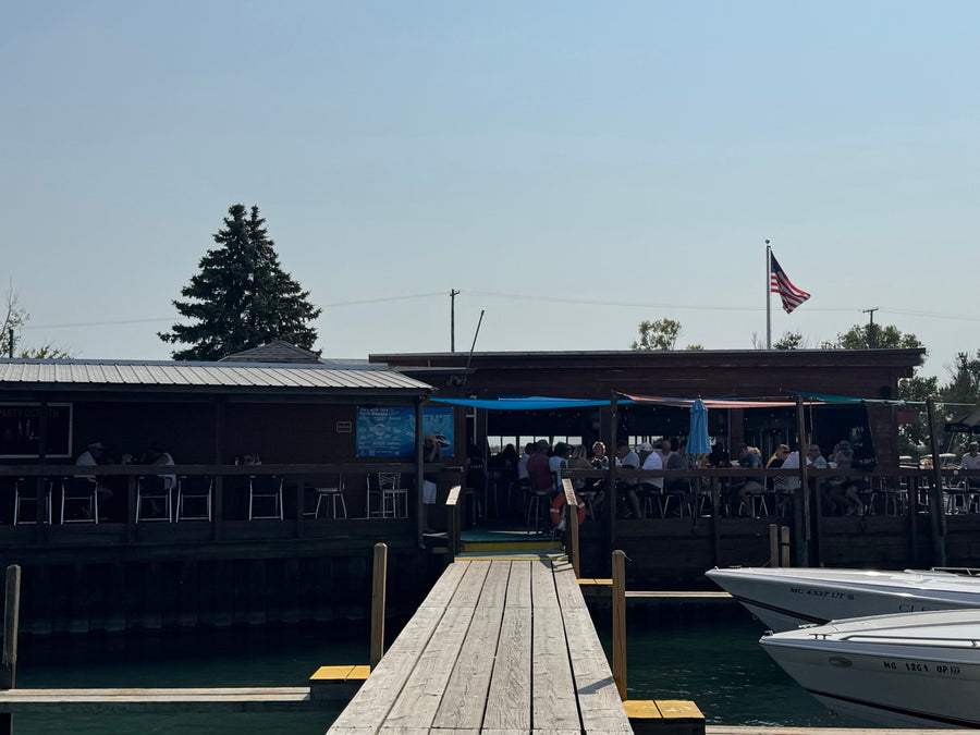 Brown's Bar