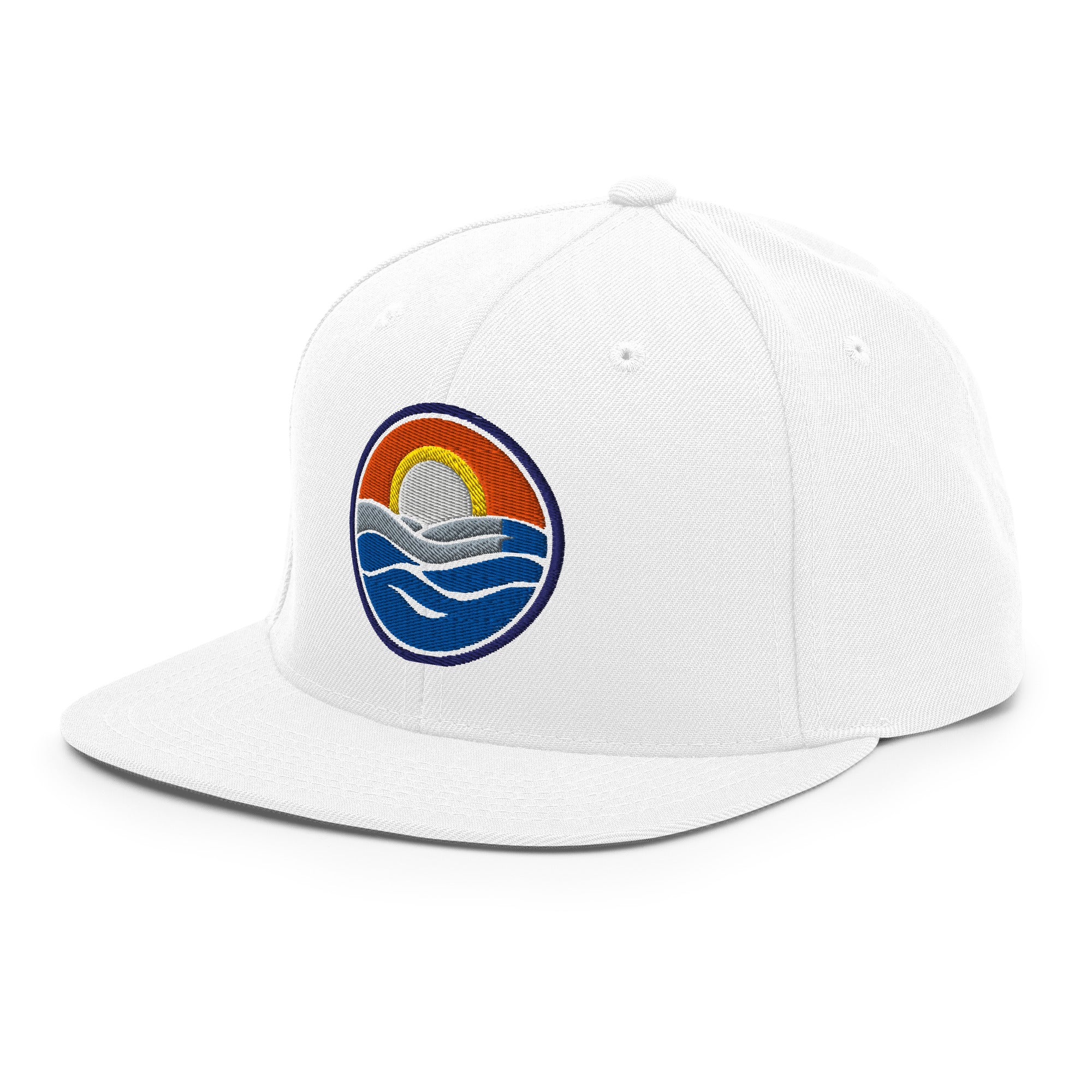 Wake and Lake Circle Crest Snapback Hat worn backwards on a lake boat
Structured snapback lake life hat with circle crest embroidery
Boating snapback cap with Wake and Lake branding
Adjustable circle crest hat for summer lake days
