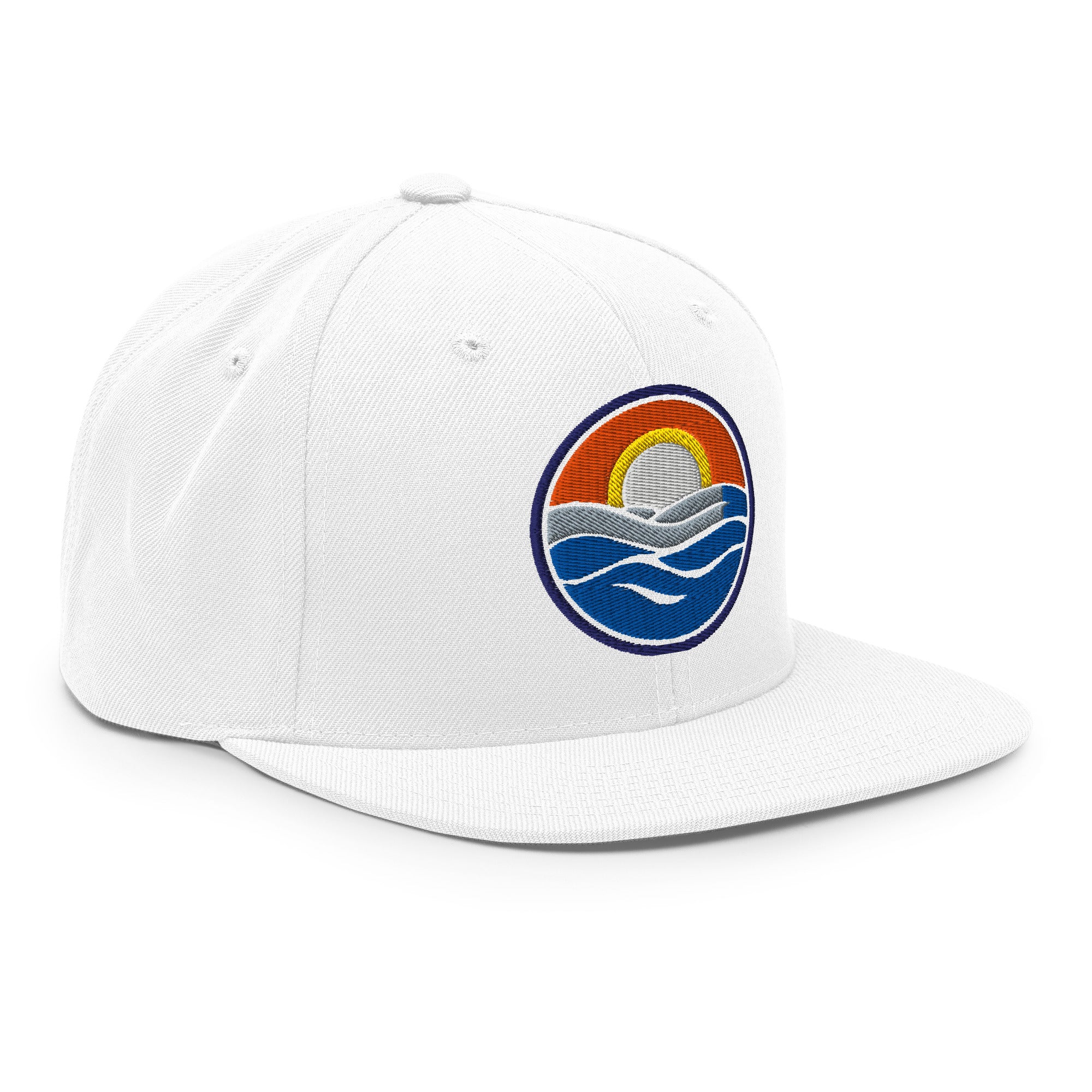Wake and Lake Circle Crest Snapback Hat worn backwards on a lake boat
Structured snapback lake life hat with circle crest embroidery
Boating snapback cap with Wake and Lake branding
Adjustable circle crest hat for summer lake days
